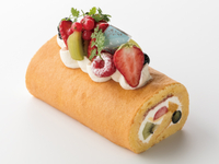 フルーツロール(イチゴ)(アントルメ)