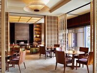 【SOW EXPERIENCEアフタヌーンティーチケット PLUS (商品ID1151）】 ピエール・エルメ・パリのアフタヌーンティーセット