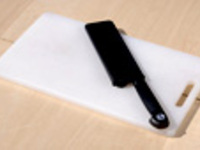 Kitchen knife and cutting board set