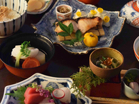 [In-store seating] Seasonal course with 8 dishes