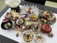 【店内有座位】主厨推荐的午餐限定套餐，海鳗数量充足