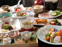 [Kamogawa River summer seating] Seasonal course with 10 dishes