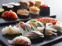 <Makan tengahari> 13 keping omakase ◇ Nikmati rasa asli yang dibuat dengan sepenuh hati anda dengan cara yang santai bermula pada tengah hari