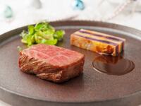 Lunch: Menu Terrace Appetizer: Prosciutto, Local Akashi Fish, and Kobe Beef Lunch with Dessert — ¥12,000