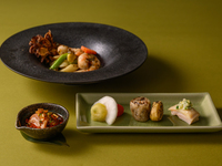 【4名以上の予約で1名無料】　HALOWランチコース