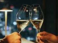 GIRLS’ NIGHT SPARKLING PLAN [A rewarding girls' night out to enjoy on the top floor of the hotel]