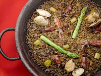 【3/12〜限定】生ホタルイカパエリア+ペアリング4種