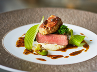 【HP限定！】スパークリングワイン付！メインが厳選牛フィレ肉とフォアグラ＆トリュフソース！全4皿ディナー（3/5～）