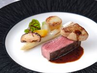 【HP限定！】スパークリングワイン付！鮮魚・厳選牛フィレ肉とフォアグラ＆トリュフソース含む全5品贅沢ディナーコース！（3/5～）