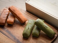 知覧茶の抹茶＆屋久島たんかんフィナンシェ