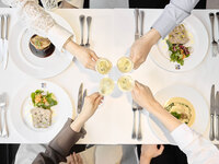 Group Plan A ￥9,500 <3-course meal + 2 hours of free drinks>