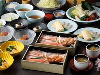 桜鯛と筍、ずわい蟹・キビまる豚の出汁しゃぶ会席