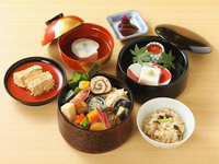 Koetsu Mizusashi Bento Box