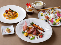 【～11/30 予約限定｜シグネチャーディナーコース】 オマール海老や国産牛などを贅沢に使用した［ディナーコース・全6品］