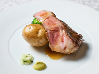 【※平日限定※ランチコース（選べるメインディッシュ）】＋1ドリンク付　