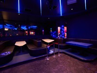 VIP 1 to 4 people (weekdays)