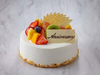 Fresh Cream Decorated Cake No.6