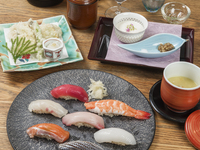【江戸前鮨と小鍋ランチ】 『江戸前鮨5貫』＆『黒毛和牛と鰤の黄金だし小鍋』 平日特別価格2,500円