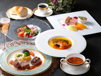 『ドゥスール』4５6月豊臣フェア