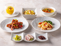 [Weekday only] "Business Lunch" with 6 dishes including 2 main dishes of your choice