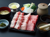 〈食べ放題〉【金春（こんぱる）コース】￥8,000 ⇒ ￥7,000 松阪牛もも、黒毛和牛バラ、沖縄県産キビまる豚3種（ロース・肩ロース・バラ）を含む全7種の厳選肉を、心ゆくまで味わえる贅沢な食べ放題