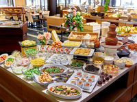 Web Discount [Brunch Toddlers] Urban Resort Brunch: Enjoy a hotel buffet incorporating locally sourced produce