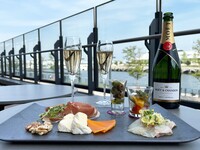 Terrace seats only | Glass of champagne & appetizer set | 5,000 yen