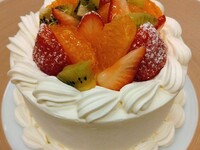 【ランチ限定】アニバーサリーケーキ　15㎝・5号サイズ　＜6名様～8名様＞