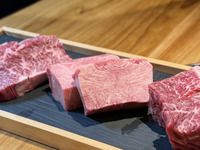 広島で一番分厚いお肉 ３種盛り合わせ (半)