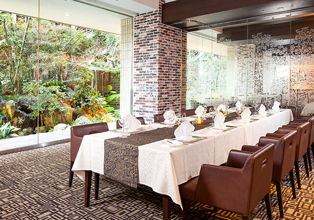 Terrace Restaurant Hydrangea - ホテルニュー長崎 - Restaurant Guide