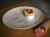 【2026 母の日 DINNER 店内席指定なし】5月8日〜5月10日 母の日DINNERコース 店内席指定なしプラン 8800円 (DINNER)