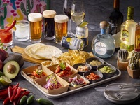【May-June & September / Standard seat / Fri. & Sat.】 90 minutes free flow & special platter (2-14 people)