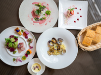 [新的！午餐A] 套餐（含汤、开胃菜、意大利面和主菜）