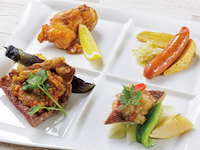 ハーフブッフェランチ 4種盛り合わせ TORIKOプレート 【WEB予約特典有】