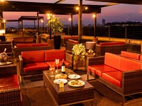 [1F Garden Lounge Area/Sofa] 3 years old and over - Preschoolers