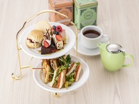 【アフタヌーンティー3990円】乾杯スパークリングワイン付き★デザート5種盛やサンドウィッチ