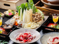 Wild boar hotpot meal course (Compare lean meat and premium loin meat)