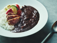 〈ワンドリンク付き〉カテドレクラ・長崎和牛南蛮カレーセット