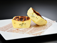 北海道はちみつブルーチーズケーキ（冷凍商品）