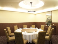 ★個室でゆったり★ふかひれスープや酢豚など!!人気メニューを堪能できるランチプラン