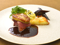 【Dinner】 Chef's Recommended Course "Main Dish upgrade" with Sparkling（From July 1st）