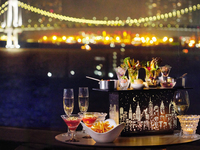 <Manhattan NightsStand> + 스파클링 프리 플로우