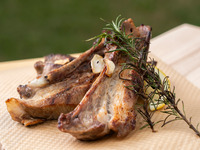 JAPAN X Spare Ribs - Seasoned and Cooked - 2 Pieces (240g)