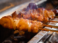 【夜ご飯コース(2h制)】お刺身・焼き鶏の入ったプラン。※飲み放題ご希望の場合は別途お付け出来ます。※土日祝限定