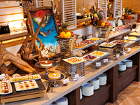 1/11 only [Elementary school students] Lunch buffet 