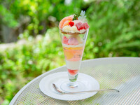 [7/2~9/15] Parfait de Peche Rose (drink included)