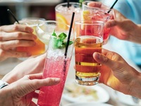 【スタンダード飲み放題付／席のみ予約】気軽にみんなで盛り上がる！お得な飲み放題付き予約