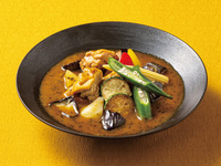 【平日ランチ・2025 カレーフェア】スープカレー　スープ・サラダ付き