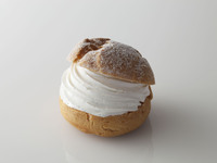 新和三盆シュークリーム