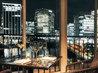 【8/4みなとみらいスマートフェスティバル花火大会！★夜景・窓側席★】イタリア最高峰スプマンテのフェッラーリ付！黒毛和牛やオマール海老、トリュフなど高級食材が愉しめる！特別ディナー！